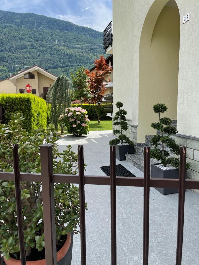 Casa Dolce Casa Apartment ตีราโน ภายนอก รูปภาพ