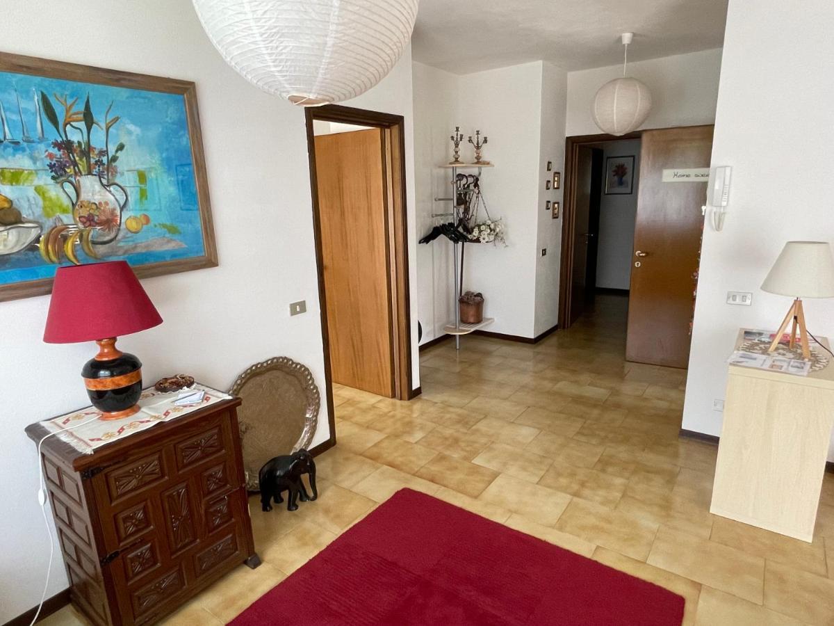 Casa Dolce Casa Apartment ตีราโน ภายนอก รูปภาพ